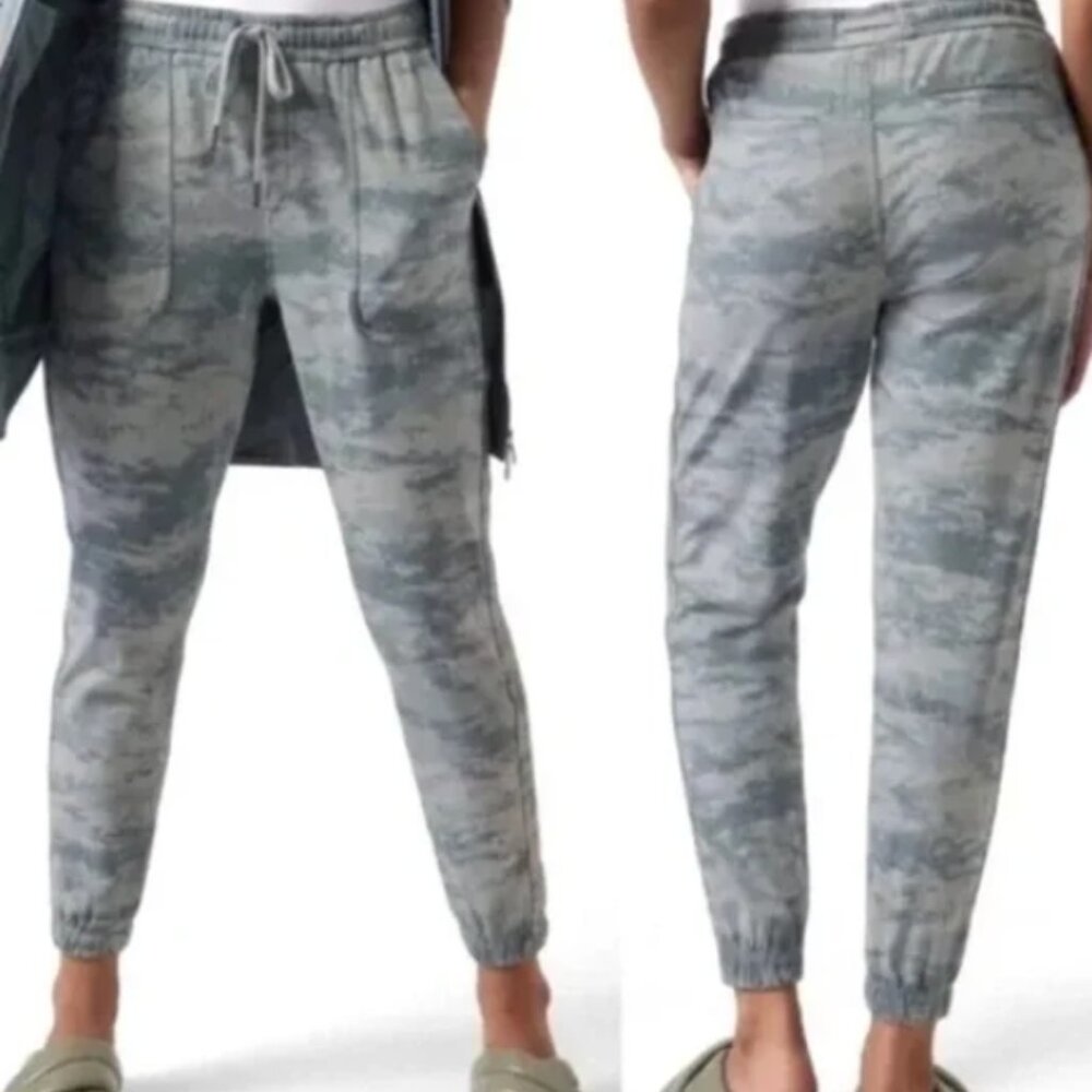ATHLETA Farallon Jogger Fog Camo Small Pockets Gym Yoga Blue Grey Pants XS